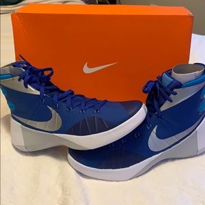 Nike Hyperdunk 2015 TB Size 12